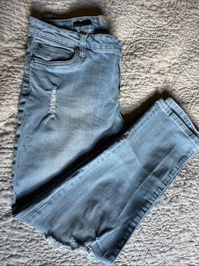 Kut from the Kloth Light Blue Distressed Boyfriend Jeans